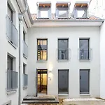 100Qm - 3 Rooms - Central - Rhm Apartments